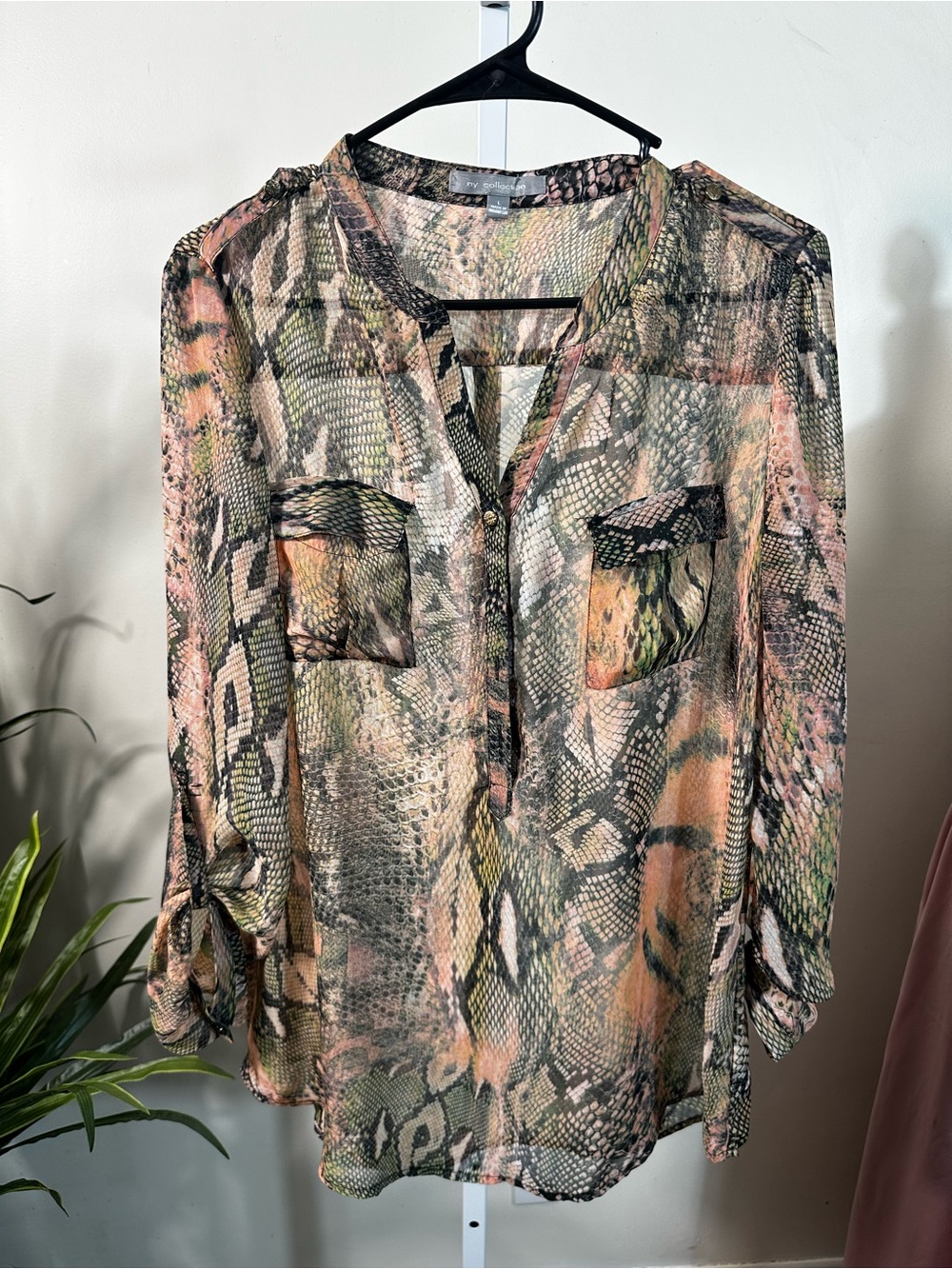 N55. NY Collection Large Snake Animal Print Roll Tab Utility Blouse Tunic Top